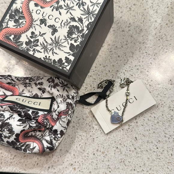 GUCCI INTERLOCKING G GG 925 SILVER HEART CHARM PENDANT ENAMEL BRACELET like new - Picture 9 of 16